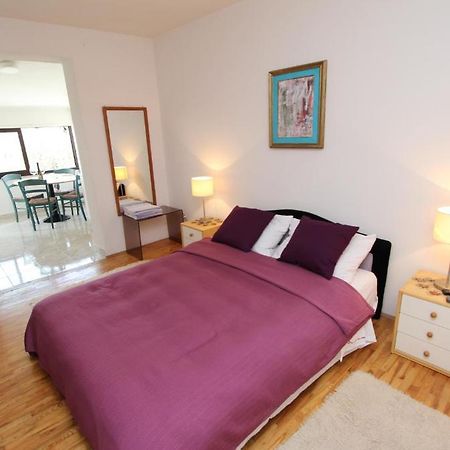 Apartments Milena Rovinj Bagian luar foto