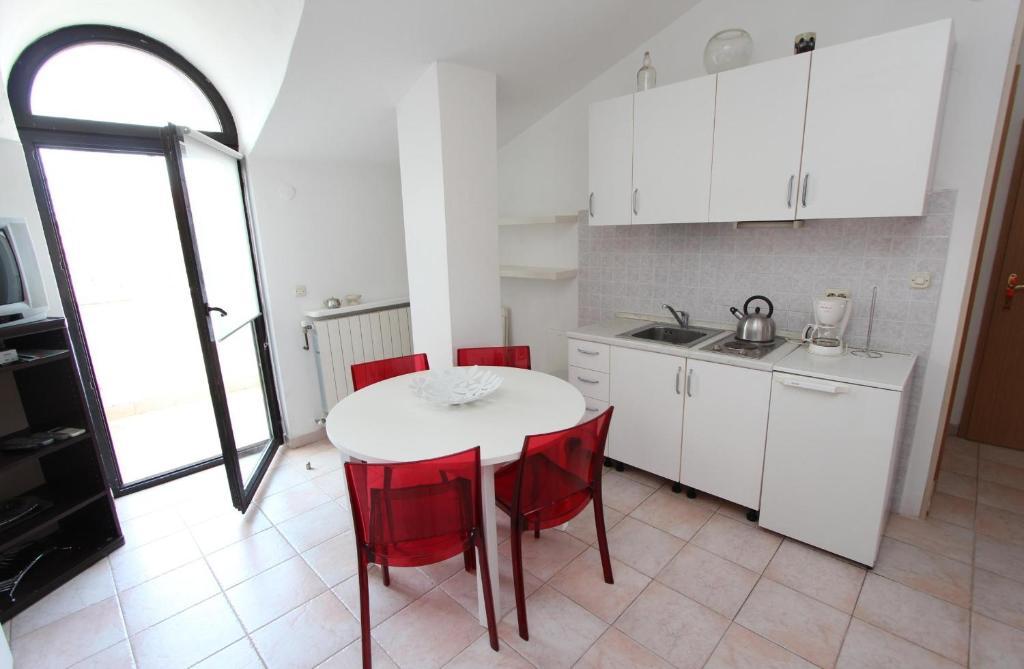 Apartments Milena Rovinj Bagian luar foto